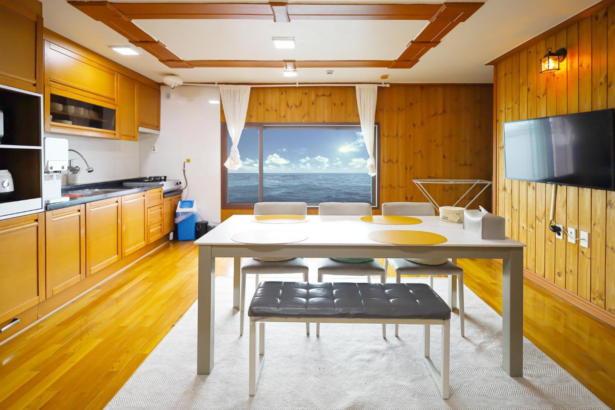 Fantastic Ocean View Sydney Hotel Jeju by Eksteriør bilde