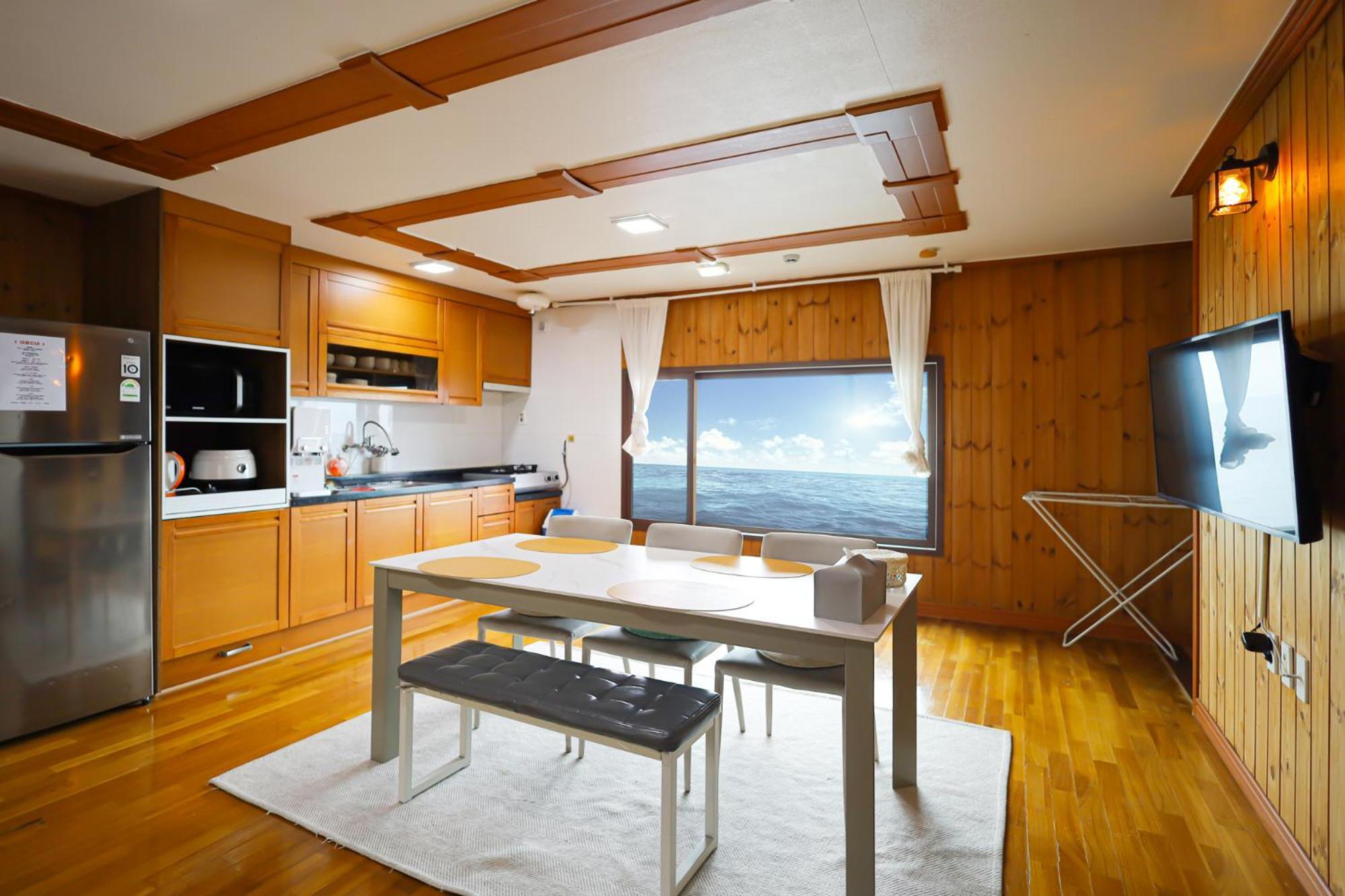 Fantastic Ocean View Sydney Hotel Jeju by Eksteriør bilde